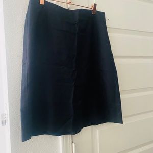 New THEORY Black Skirt